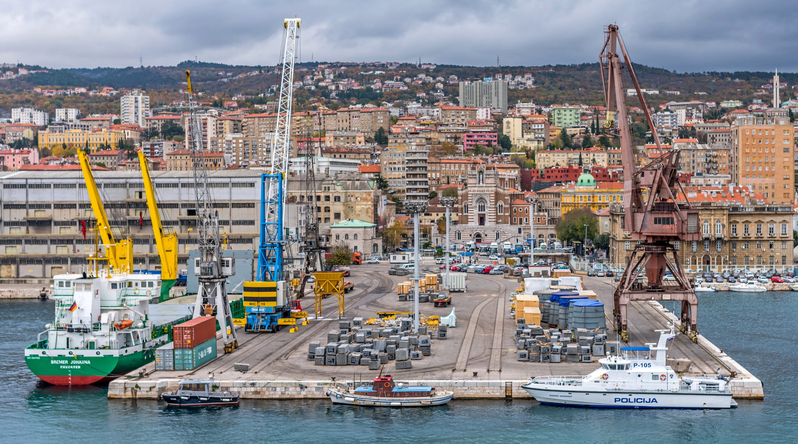 Sea Cargo Charges from Dubai to Croatia